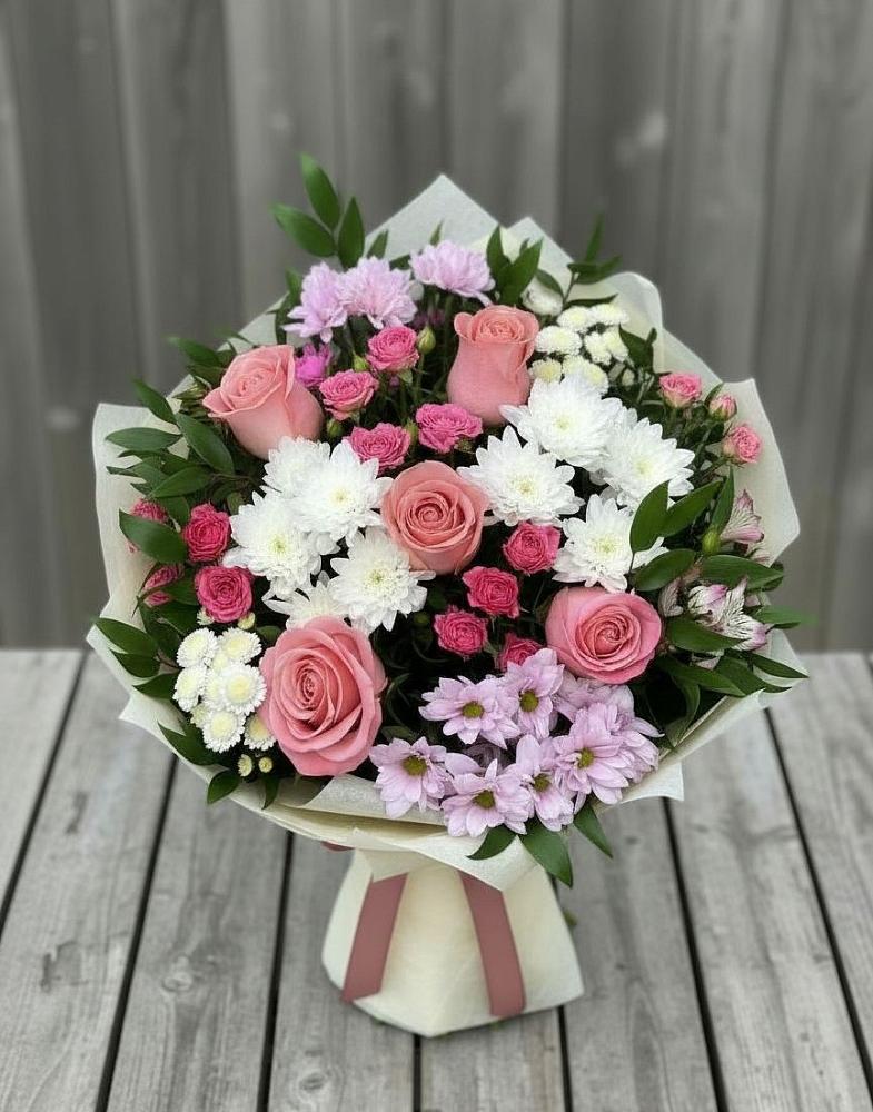 Букет цветов из: Альстромерии, Гвоздики, Розы и Хризантемы в Мамедкалу