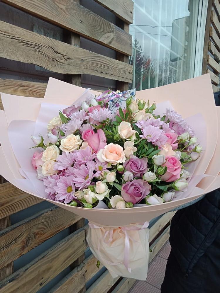 Букет цветов из: Розы и Хризантемы в Мамедкалу