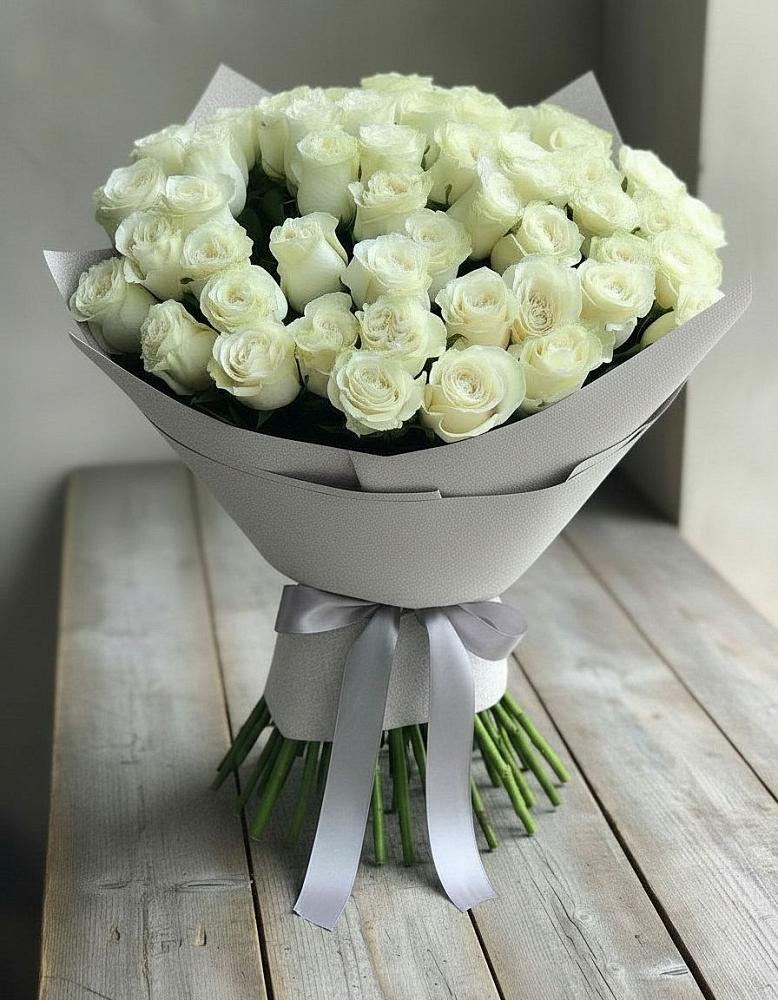 Букет 35 Белых роз в Мамедкалу