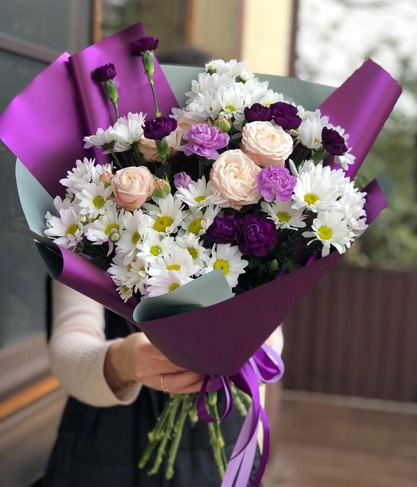 Букет цветов из: Хризантемы, Гвоздики и Розы в Мамедкалу