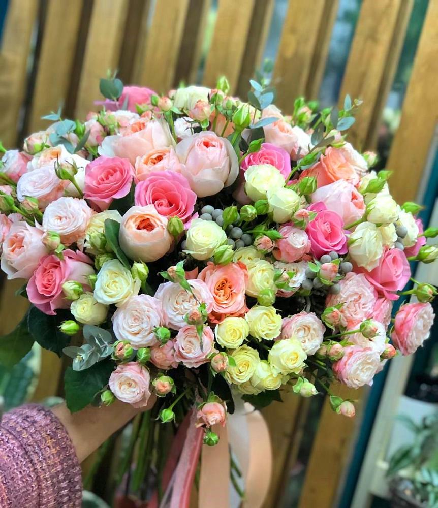 Букет цветов из: Розы в Мамедкалу